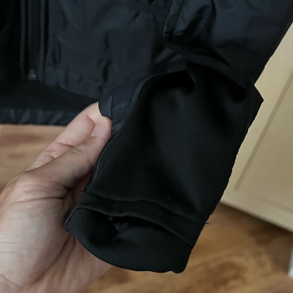 Balance Athletica Summit Jacket in Midnight - Picture 6 of 13